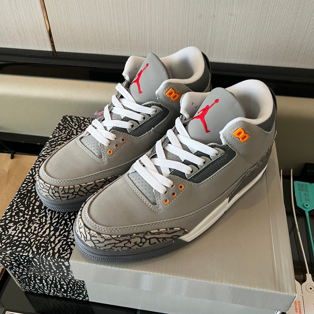 Air Jordan 3 cool gray Retro Sneakers