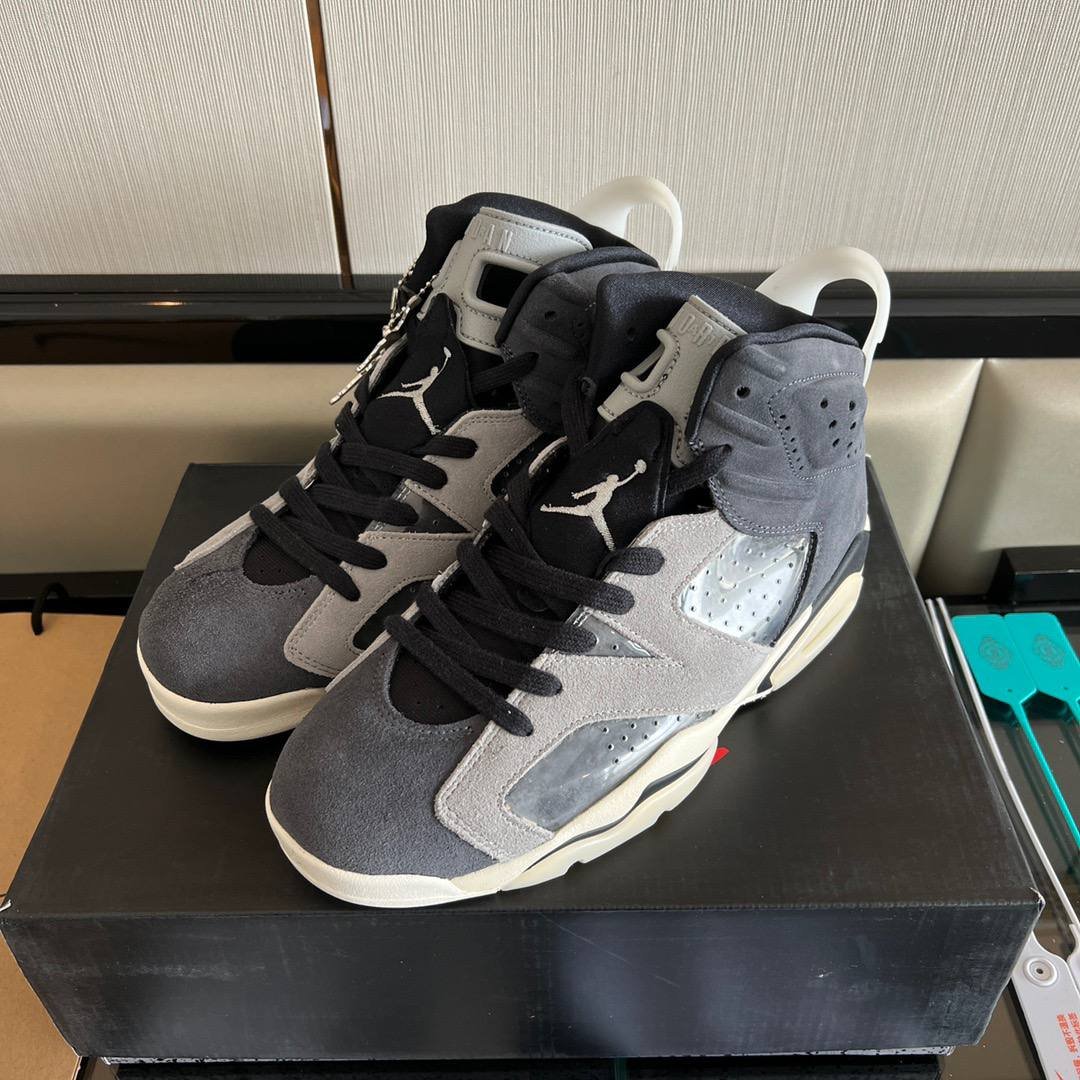 Air Jordan 6 Retro Sneakers - Premium AJ6 Basketball Shoes